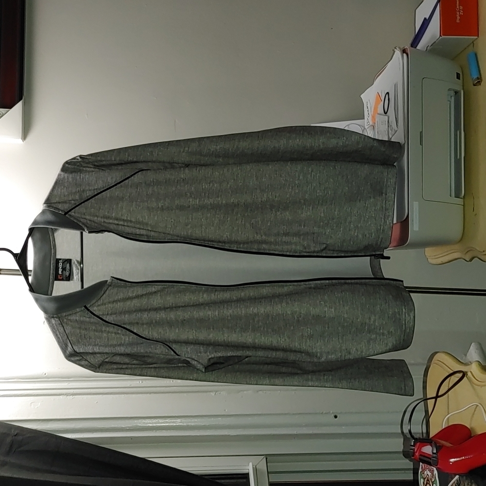 AND1 Sweater